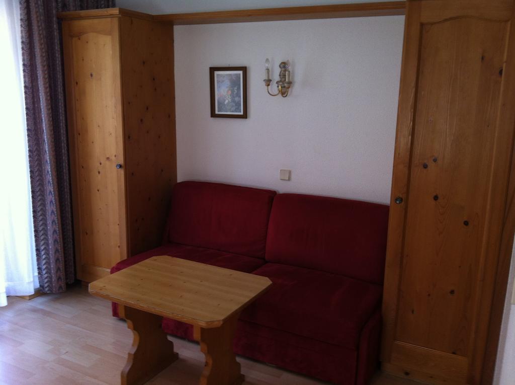 Hotel Garni Pfandl Neustift im Stubaital Chambre photo