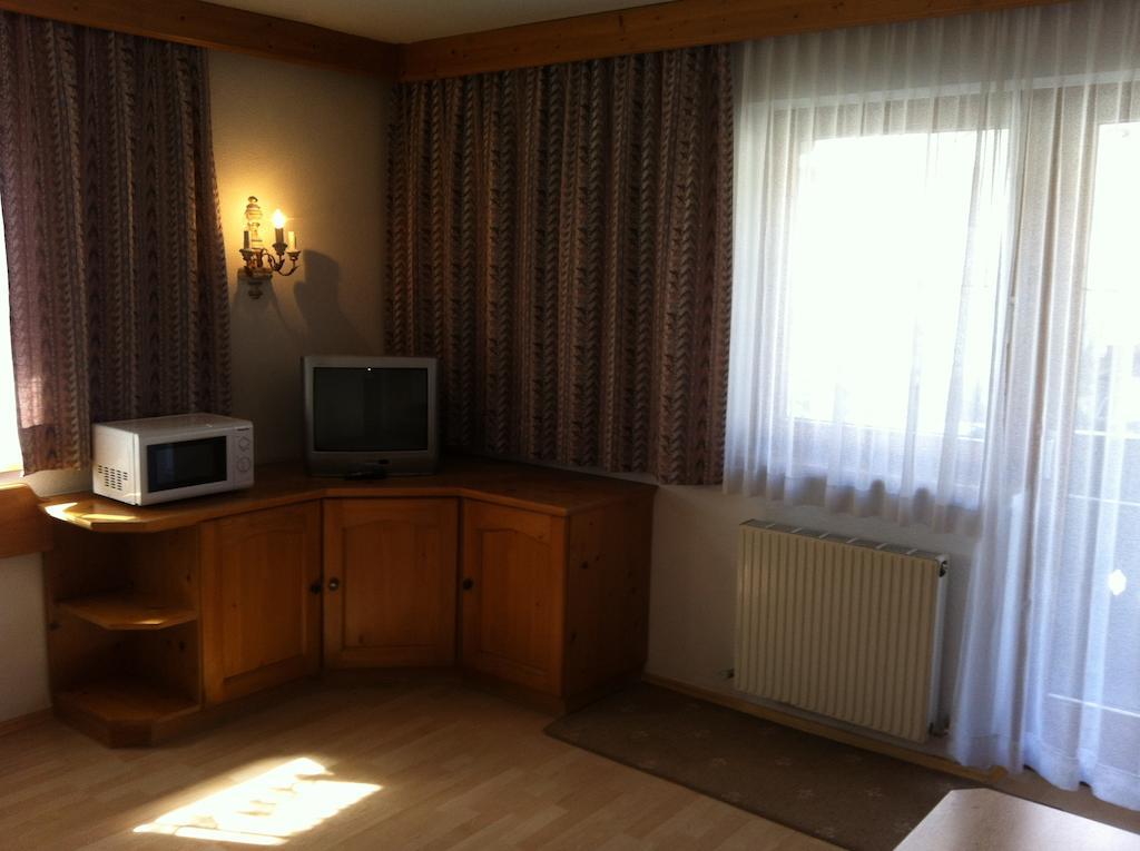 Hotel Garni Pfandl Neustift im Stubaital Chambre photo